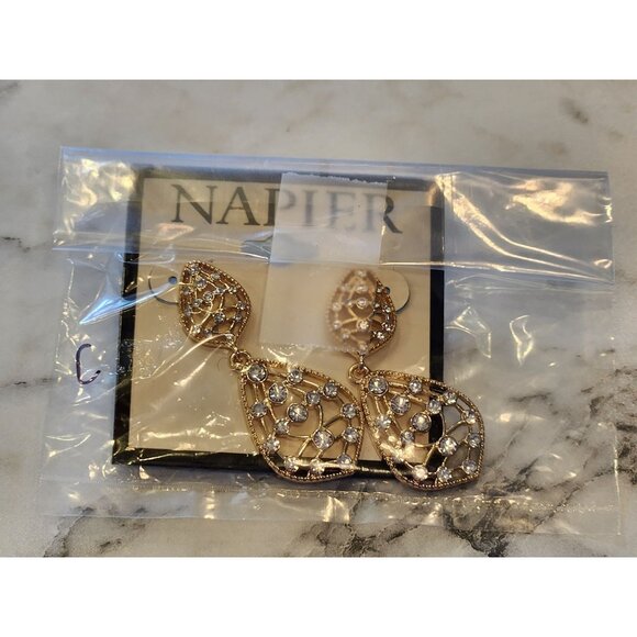 Napier Gold Tone Crystal Teardrop Dangle Earrings Filigree Design & Post Backs - Picture 2 of 5